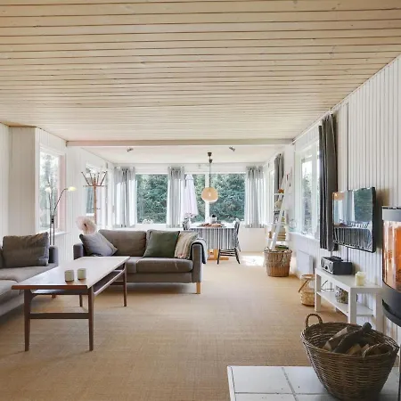 Holiday home Anevay - 300m From The Sea In Ne Jutland By Interhome *
