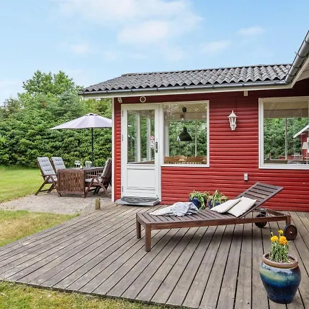 Holiday home Anevay - 300m From The Sea In Ne Jutland By Interhome